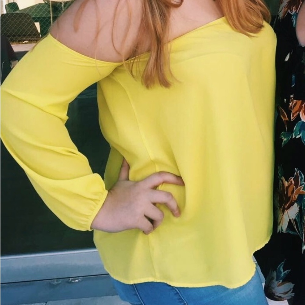 Emetla Yellow Off-Shoulder Women's Top